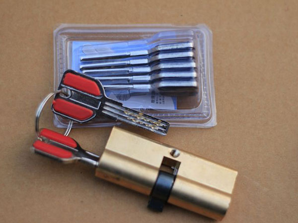 梅江24小时上门开锁公司