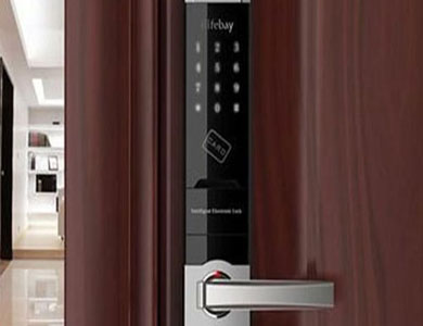 梅江24小时上门开锁公司